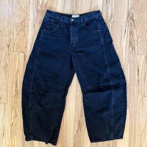 Free People Good Luck Barrel Jeans size 29 in Black, like new. We The Free.